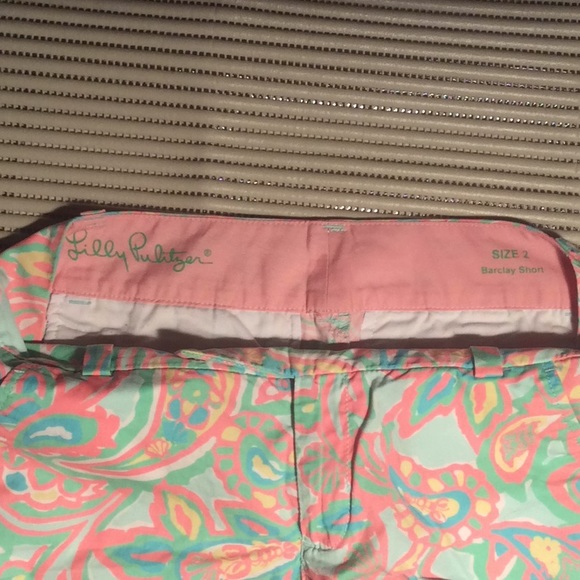Lilly Pulitzer Barclay shorts size 2 - Picture 3 of 3